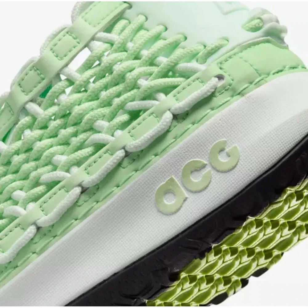 Size 10 - Nike ACG Watercat+ Vapor Green